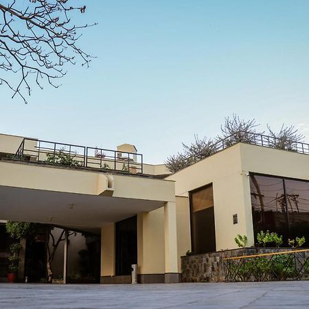 Avari Boutique Multan Exterior foto